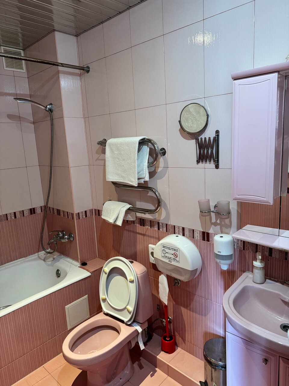 Гостиница Евразия Анапа-250