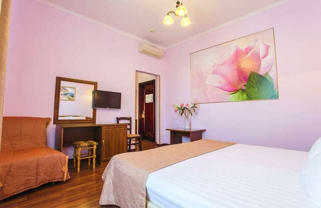 Гостиница Евразия Анапа-93